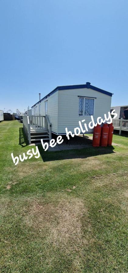 The Hive On The Chase Ingoldmells Villa Skegness Bagian luar foto
